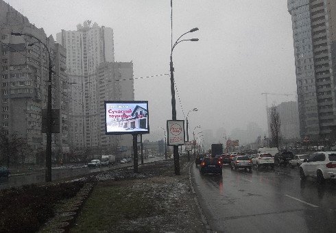 `Экран №242837 в городе Киев (Киевская область), размещение наружной рекламы, IDMedia-аренда по самым низким ценам!`