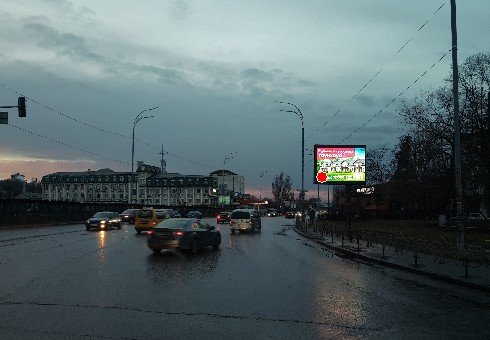 `Экран №242843 в городе Киев (Киевская область), размещение наружной рекламы, IDMedia-аренда по самым низким ценам!`