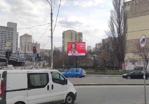 `Экран №242853 в городе Киев (Киевская область), размещение наружной рекламы, IDMedia-аренда по самым низким ценам!`