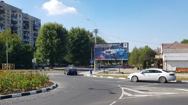 Білборд №242972 в місті Ужгород (Закарпатська область), розміщення зовнішнішньої реклами, IDMedia-оренда найнижчі ціни!