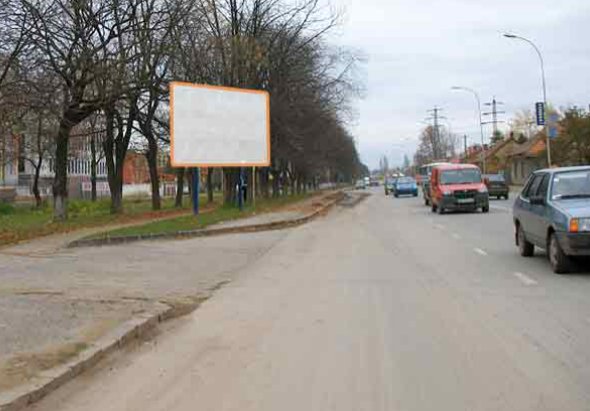 Білборд №242978 в місті Ужгород (Закарпатська область), розміщення зовнішнішньої реклами, IDMedia-оренда найнижчі ціни!