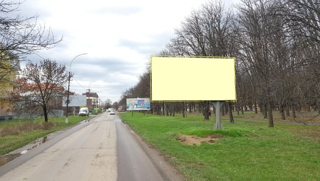 `Билборд №242980 в городе Ужгород (Закарпатская область), размещение наружной рекламы, IDMedia-аренда по самым низким ценам!`