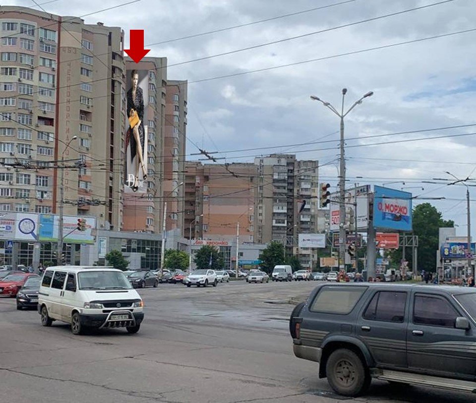 Брандмауэр №243297 в городе Одесса (Одесская область), размещение наружной рекламы, IDMedia-аренда по самым низким ценам!