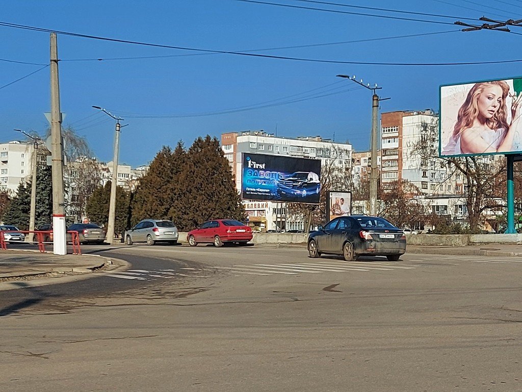 Білборд №243437 в місті Кропивницький (Кіровоградська область), розміщення зовнішнішньої реклами, IDMedia-оренда найнижчі ціни!