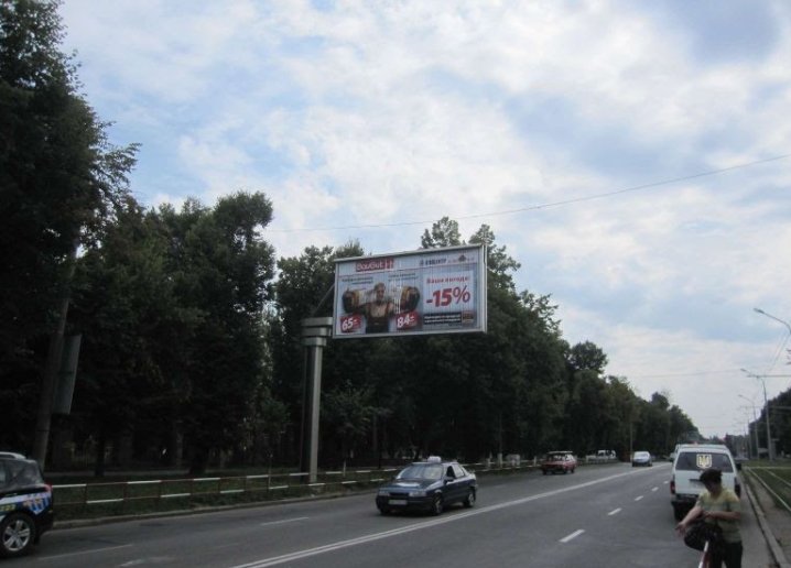 `Билборд №244371 в городе Винница (Винницкая область), размещение наружной рекламы, IDMedia-аренда по самым низким ценам!`