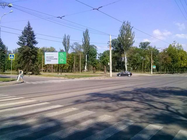 Білборд №246081 в місті Кривий Ріг (Дніпропетровська область), розміщення зовнішнішньої реклами, IDMedia-оренда найнижчі ціни!