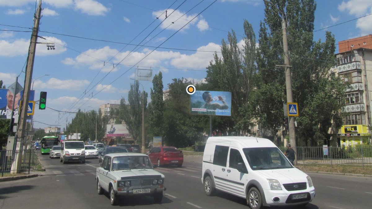 `Билборд №246581 в городе Николаев (Николаевская область), размещение наружной рекламы, IDMedia-аренда по самым низким ценам!`