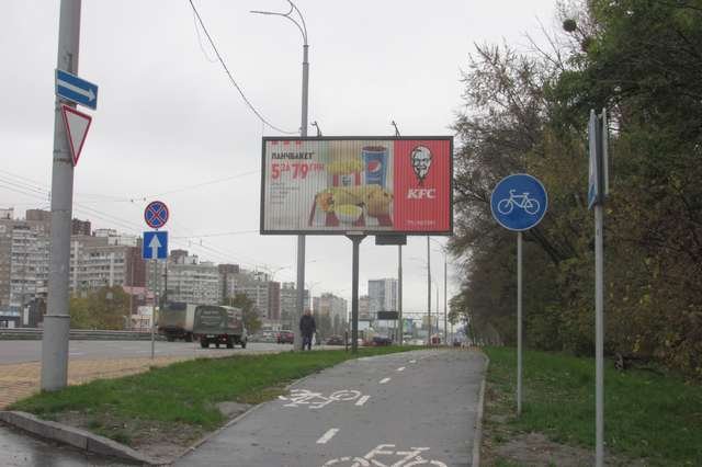 Білборд формат Призма 3x6 №246860 в городе Київ (Київська область) Білборд №246860 в місті Київ (Київська область), розміщення зовнішнішньої реклами, IDMedia-оренда найнижчі ціни!