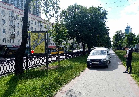 Ситилайт №247372 в городе Киев (Киевская область), размещение наружной рекламы, IDMedia-аренда по самым низким ценам!