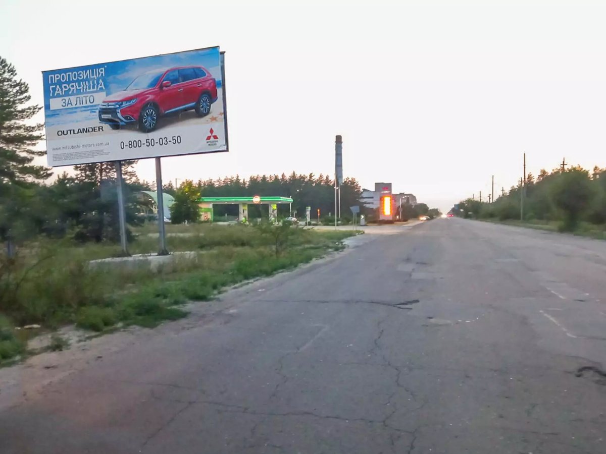 Білборд №249944 в місті Сєвєродонецьк (Луганська область), розміщення зовнішнішньої реклами, IDMedia-оренда найнижчі ціни!