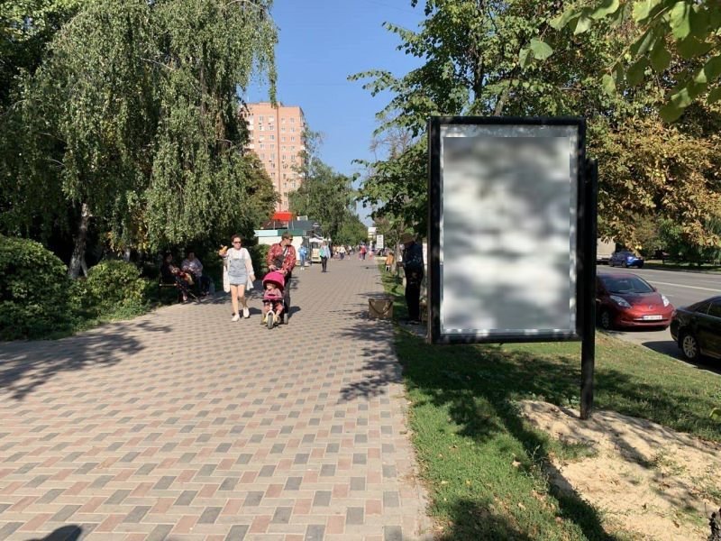 Сітілайт №250326 в місті Бровари (Київська область), розміщення зовнішнішньої реклами, IDMedia-оренда найнижчі ціни!