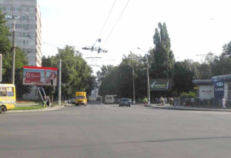 `Билборд №250804 в городе Сумы (Сумская область), размещение наружной рекламы, IDMedia-аренда по самым низким ценам!`