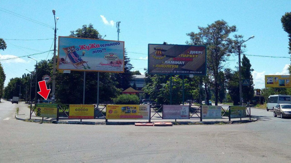 Турнікет №252418 в місті Кременчук (Полтавська область), розміщення зовнішнішньої реклами, IDMedia-оренда найнижчі ціни!