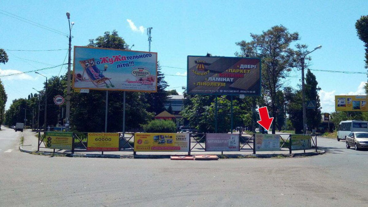 Турнікет №252422 в місті Кременчук (Полтавська область), розміщення зовнішнішньої реклами, IDMedia-оренда найнижчі ціни!