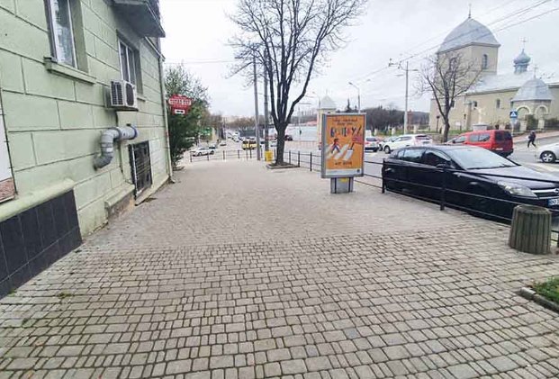 Сітілайт формат 1,2х1,8 №254686 в городе Тернопіль (Тернопільська область) Сітілайт №254686 в місті Тернопіль (Тернопільська область), розміщення зовнішнішньої реклами, IDMedia-оренда найнижчі ціни!