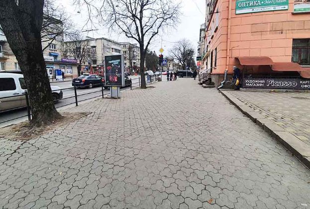 Сітілайт формат 1,2х1,8 №254705 в городе Тернопіль (Тернопільська область) Сітілайт №254705 в місті Тернопіль (Тернопільська область), розміщення зовнішнішньої реклами, IDMedia-оренда найнижчі ціни!