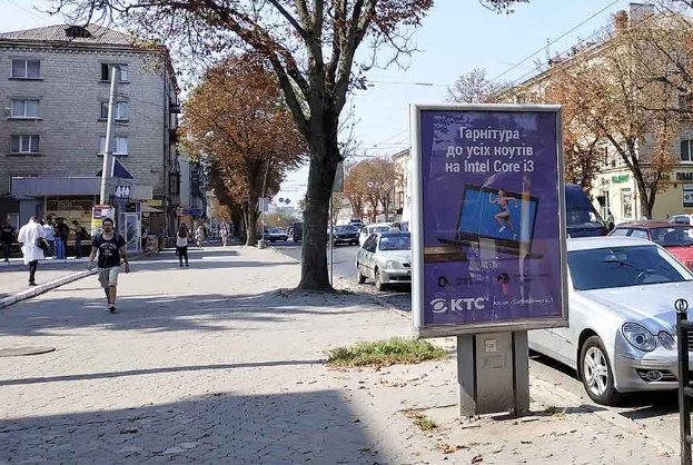 `Ситилайт №254719 в городе Тернополь (Тернопольская область), размещение наружной рекламы, IDMedia-аренда по самым низким ценам!`