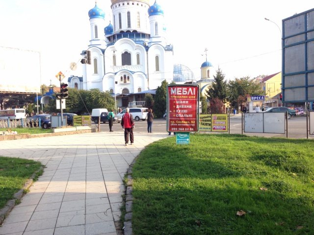 Сітілайт №255786 в місті Ужгород (Закарпатська область), розміщення зовнішнішньої реклами, IDMedia-оренда найнижчі ціни!