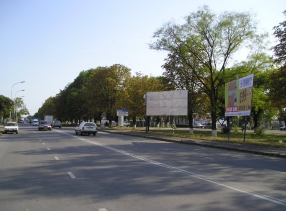 Білборд №255962 в місті Ужгород (Закарпатська область), розміщення зовнішнішньої реклами, IDMedia-оренда найнижчі ціни!