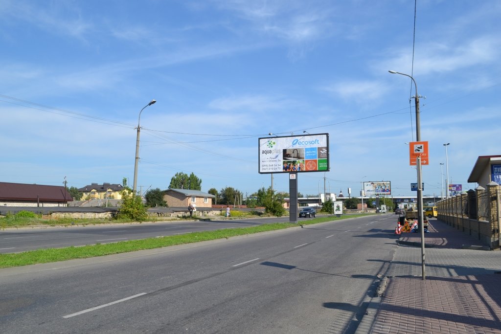 Білборд №256137 в місті Луцьк (Волинська область), розміщення зовнішнішньої реклами, IDMedia-оренда найнижчі ціни!