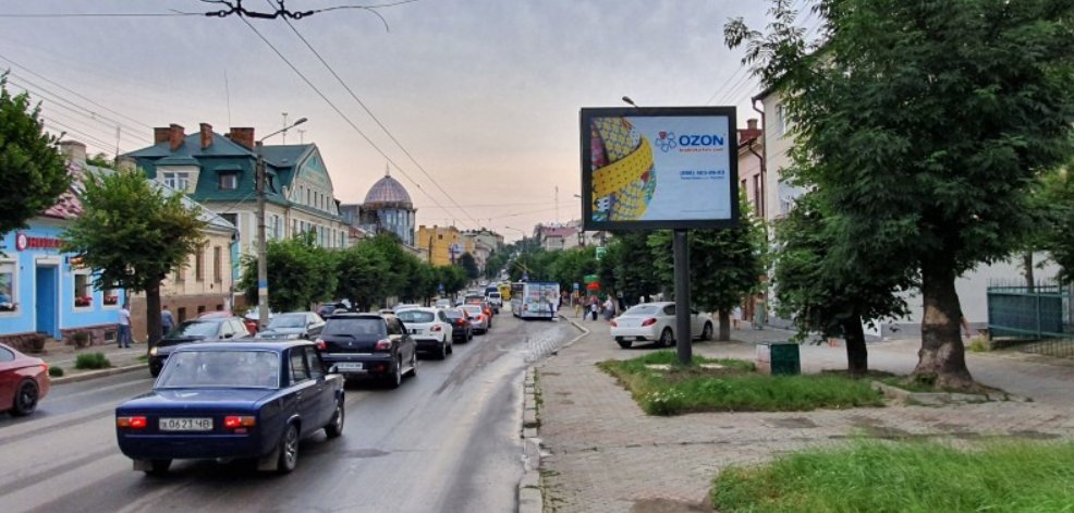 Скрол №256802 в місті Чернівці (Чернівецька область), розміщення зовнішнішньої реклами, IDMedia-оренда найнижчі ціни!