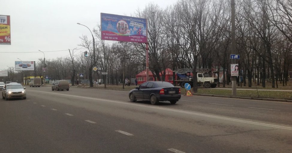 `Билборд №257577 в городе Николаев (Николаевская область), размещение наружной рекламы, IDMedia-аренда по самым низким ценам!`