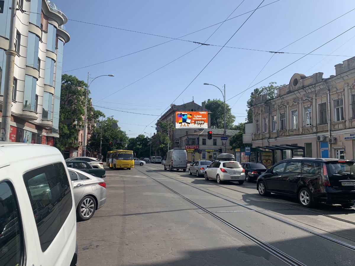 Брандмауэр №260569 в городе Одесса (Одесская область), размещение наружной рекламы, IDMedia-аренда по самым низким ценам!