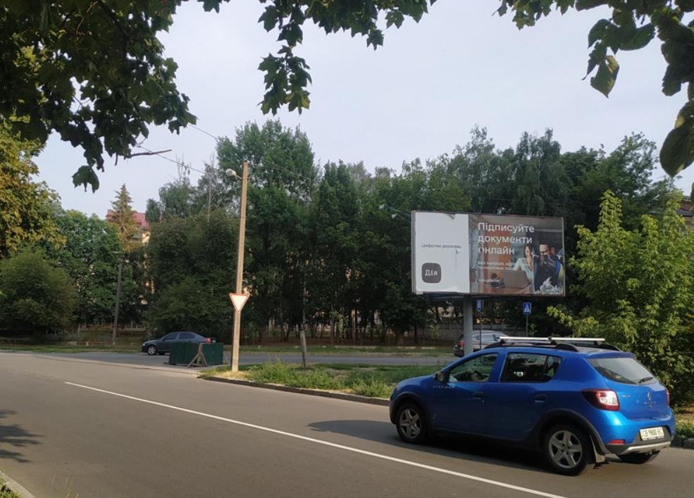 Білборд №260747 в місті Чернігів (Чернігівська область), розміщення зовнішнішньої реклами, IDMedia-оренда найнижчі ціни!