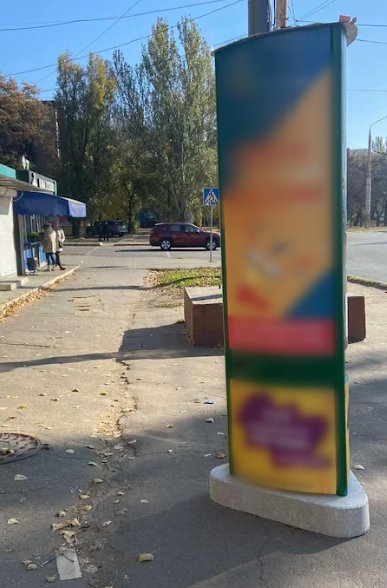 Тумба №262456 в місті Запоріжжя (Запорізька область), розміщення зовнішнішньої реклами, IDMedia-оренда найнижчі ціни!