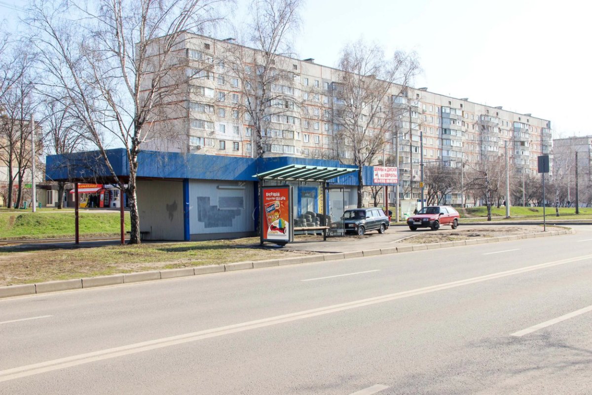 Зупинка №263254 в місті Харків (Харківська область), розміщення зовнішнішньої реклами, IDMedia-оренда найнижчі ціни!