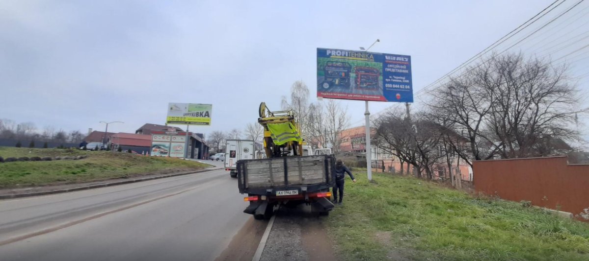 Білборд №263524 в місті Чернівці (Чернівецька область), розміщення зовнішнішньої реклами, IDMedia-оренда найнижчі ціни!