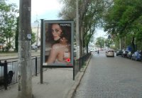 `Ситилайт №264051 в городе Одесса (Одесская область), размещение наружной рекламы, IDMedia-аренда по самым низким ценам!`