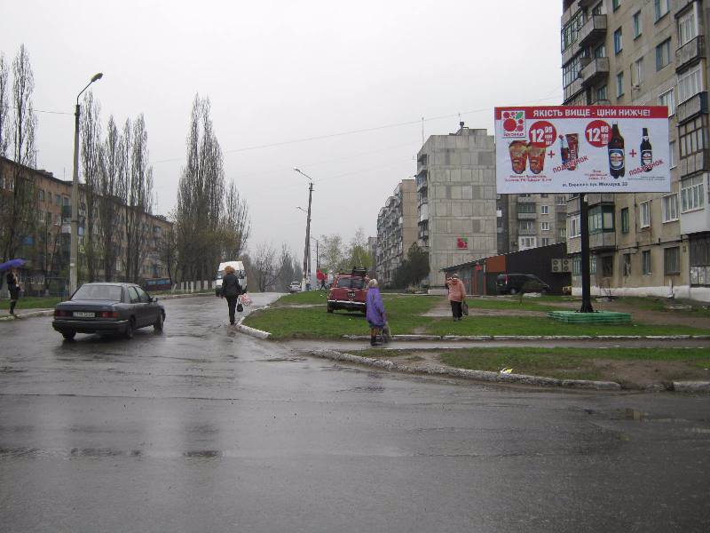 `Билборд №2657 в городе Енакиево (Донецкая область), размещение наружной рекламы, IDMedia-аренда по самым низким ценам!`