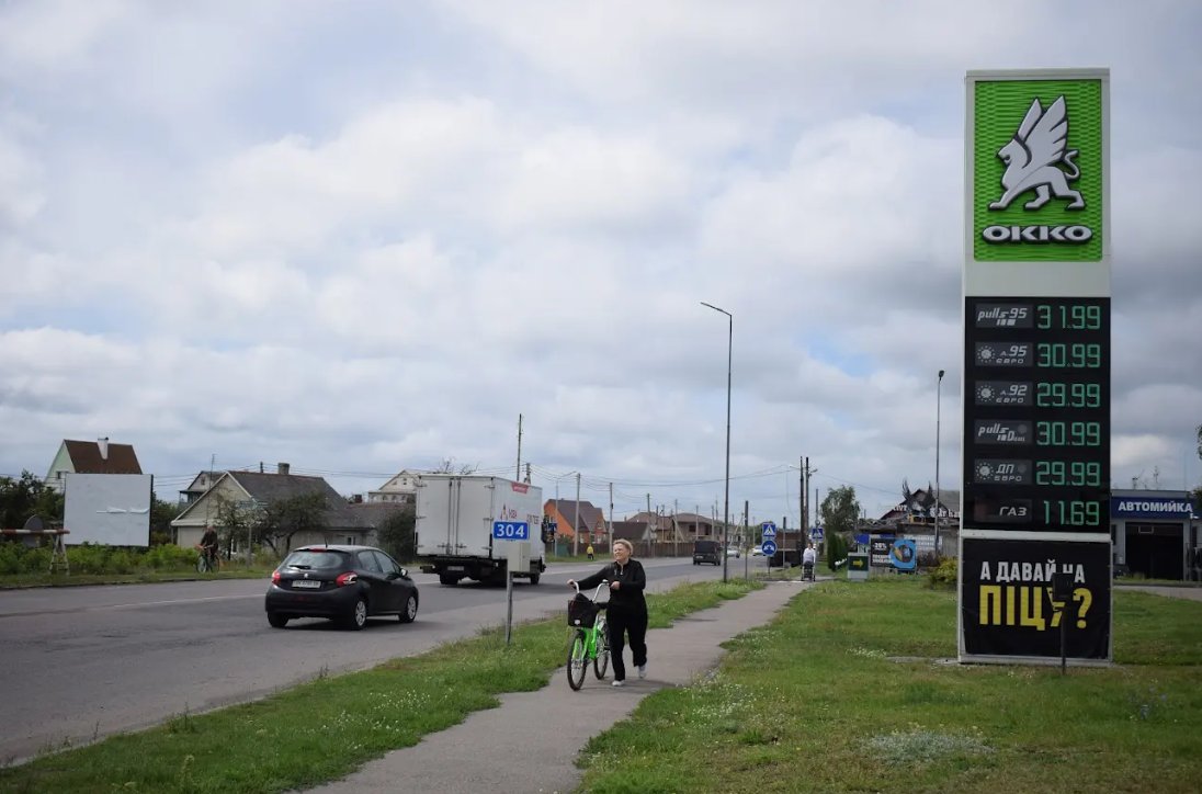 `Билборд №265772 в городе Сарны (Ровенская область), размещение наружной рекламы, IDMedia-аренда по самым низким ценам!`