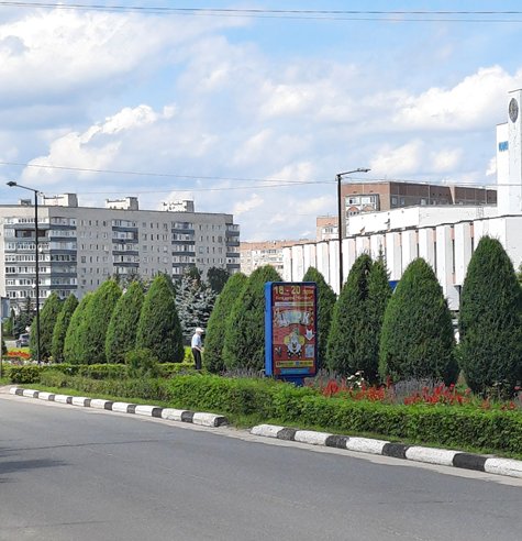 `Ситилайт №265881 в городе Вараш (Ровенская область), размещение наружной рекламы, IDMedia-аренда по самым низким ценам!`