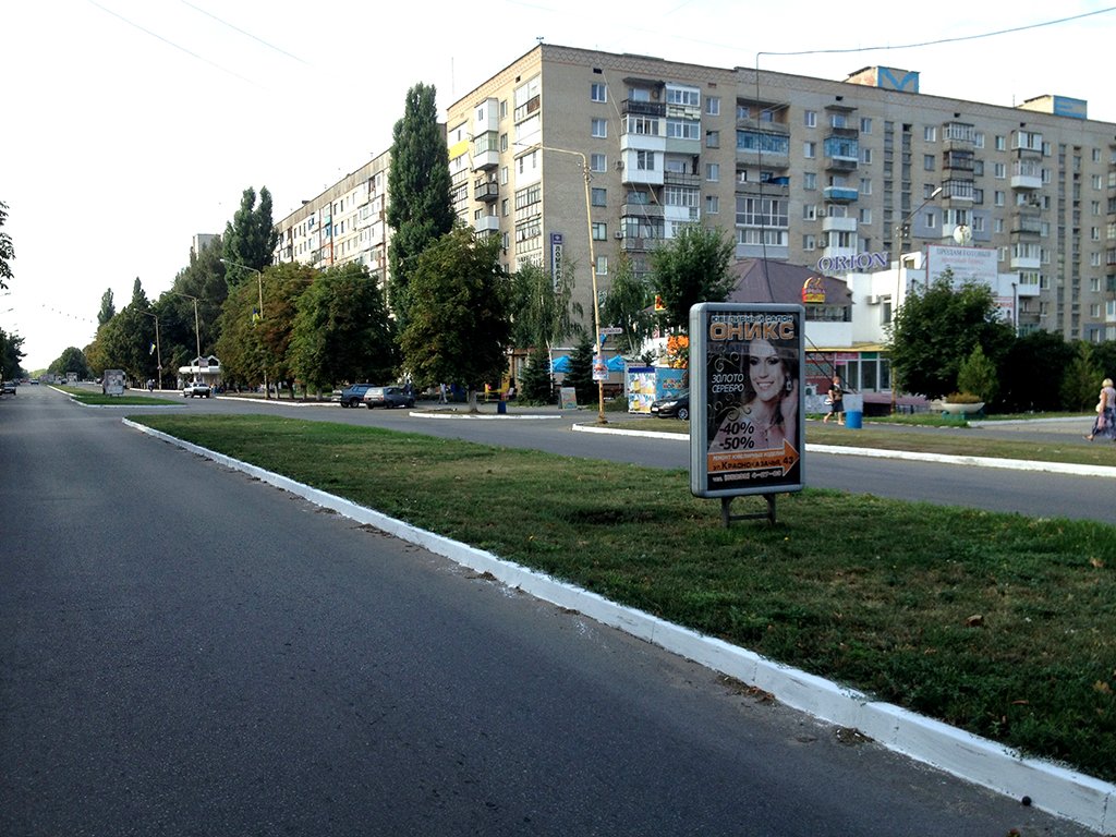 `Ситилайт №265935 в городе Александрия (Кировоградская область), размещение наружной рекламы, IDMedia-аренда по самым низким ценам!`