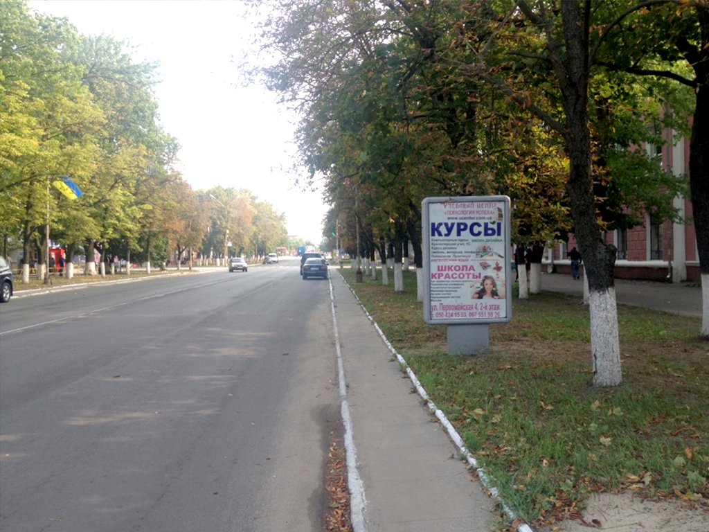 `Ситилайт №265953 в городе Александрия (Кировоградская область), размещение наружной рекламы, IDMedia-аренда по самым низким ценам!`