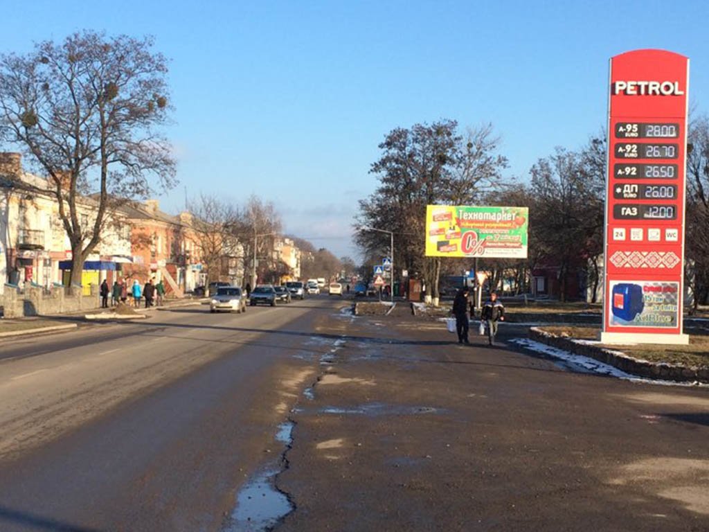 `Билборд №265975 в городе Знаменка (Кировоградская область), размещение наружной рекламы, IDMedia-аренда по самым низким ценам!`