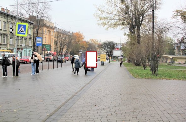 Сітілайт №266015 в місті Львів (Львівська область), розміщення зовнішнішньої реклами, IDMedia-оренда найнижчі ціни!