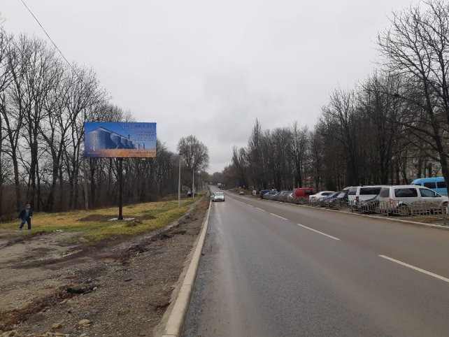 `Билборд №266035 в городе Кицмань (Черновицкая область), размещение наружной рекламы, IDMedia-аренда по самым низким ценам!`