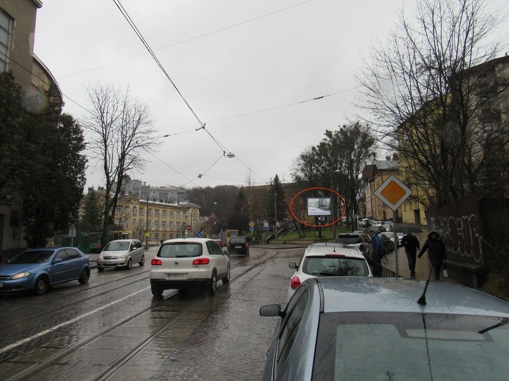 `Скролл №266344 в городе Львов (Львовская область), размещение наружной рекламы, IDMedia-аренда по самым низким ценам!`