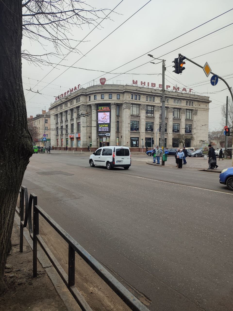 `Экран №266497 в городе Житомир (Житомирская область), размещение наружной рекламы, IDMedia-аренда по самым низким ценам!`