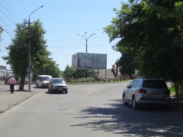 Билборд формат 3х6 №267811 в городе Черновцы (Черновицкая область) `Билборд №267811 в городе Черновцы (Черновицкая область), размещение наружной рекламы, IDMedia-аренда по самым низким ценам!`