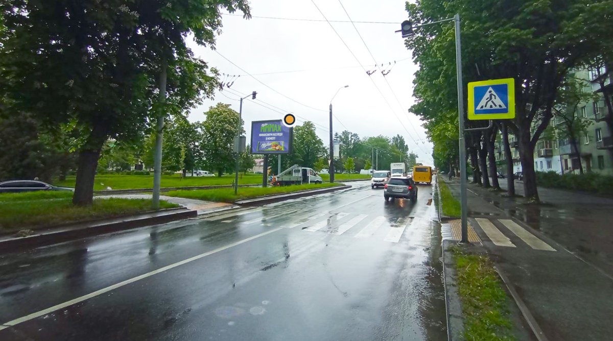 Бэклайт формат Беклайт 2.3х3.14 №267841 в городе Львов (Львовская область) `Бэклайт №267841 в городе Львов (Львовская область), размещение наружной рекламы, IDMedia-аренда по самым низким ценам!`