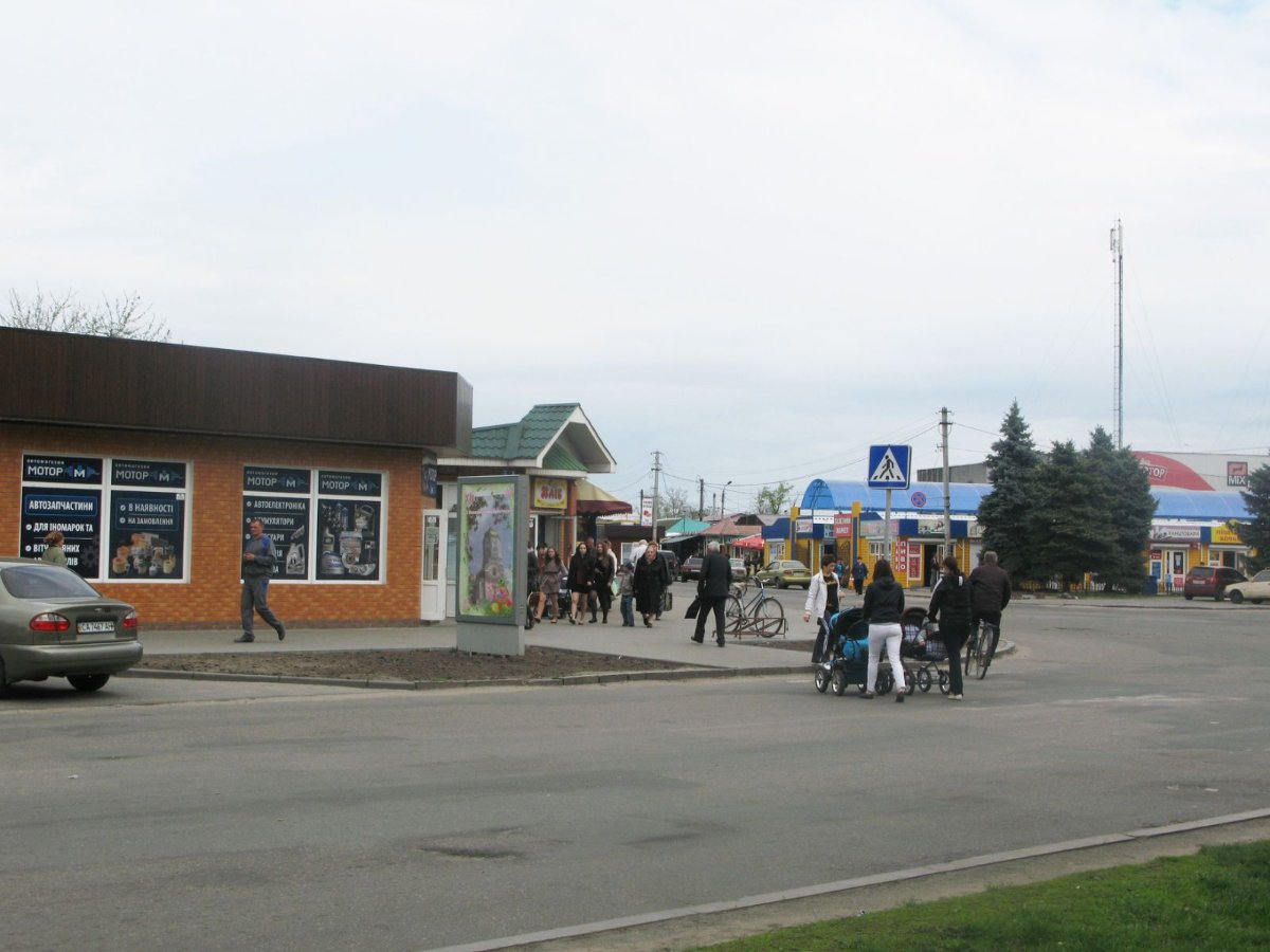 `Скролл №267908 в городе Золотоноша (Черкасская область), размещение наружной рекламы, IDMedia-аренда по самым низким ценам!`