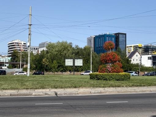 Скрол №267972 в місті Львів (Львівська область), розміщення зовнішнішньої реклами, IDMedia-оренда найнижчі ціни!