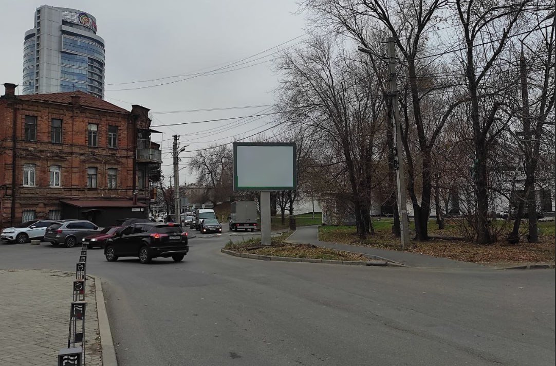 `Бэклайт №268108 в городе Днепр (Днепропетровская область), размещение наружной рекламы, IDMedia-аренда по самым низким ценам!`