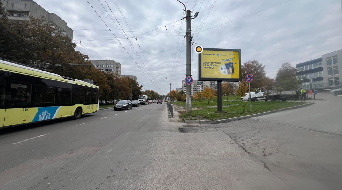 Скрол №268221 в місті Львів (Львівська область), розміщення зовнішнішньої реклами, IDMedia-оренда найнижчі ціни!