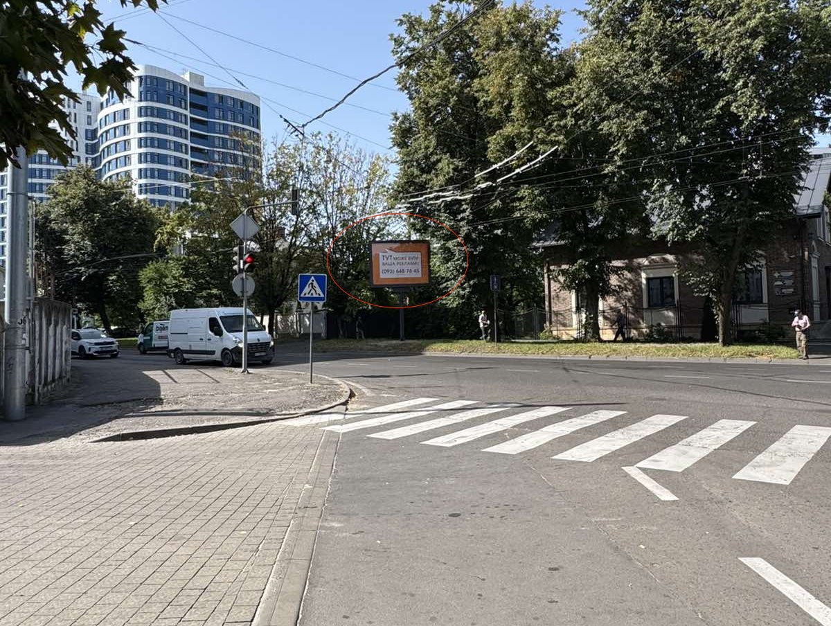 Скрол формат скрол 3,14х2,30 №268228 в городе Львів (Львівська область) Скрол №268228 в місті Львів (Львівська область), розміщення зовнішнішньої реклами, IDMedia-оренда найнижчі ціни!