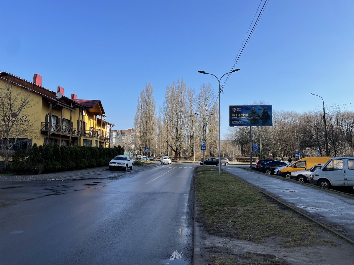 `Билборд №268318 в городе Луцк (Волынская область), размещение наружной рекламы, IDMedia-аренда по самым низким ценам!`